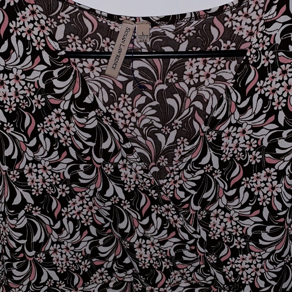 Vintage Susan Lawrence V Neck Tan/Pink Buckle Top - Picture 5 of 5